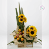 Regala una hermosa ancheta con frutas y girasoles. Tenemos los arreglos hermosos para tu persona especial